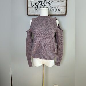 Express cold shoulder cable knit sweater pink mauve chunky knit Size M